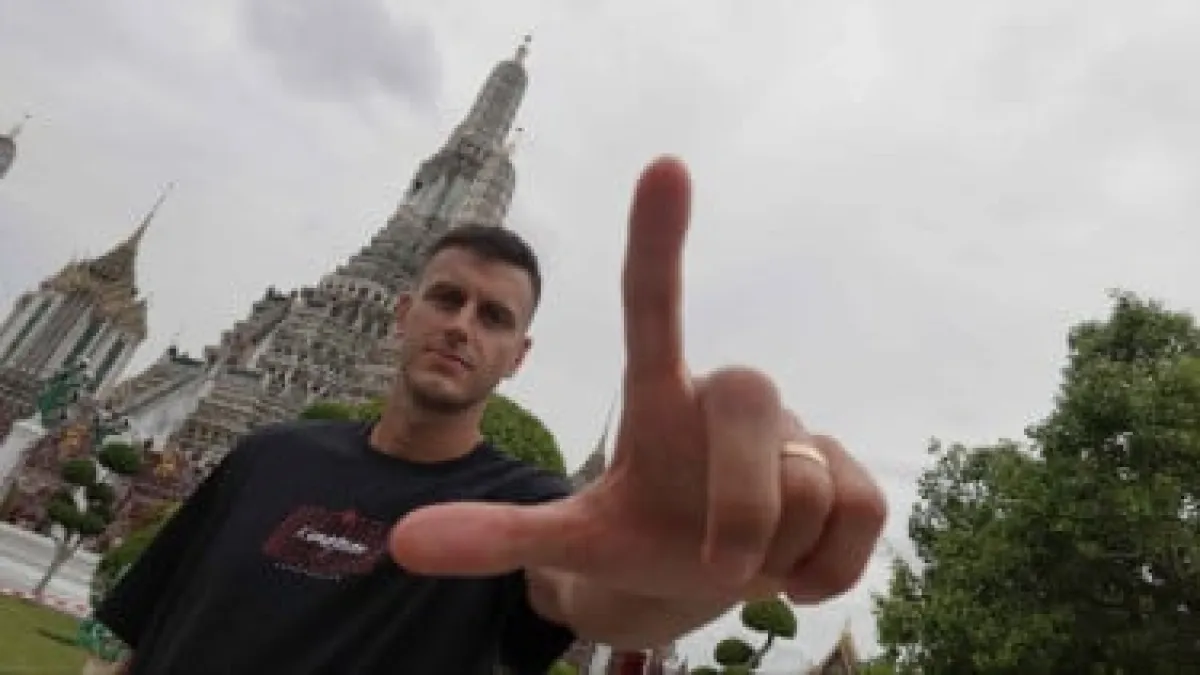 thumb